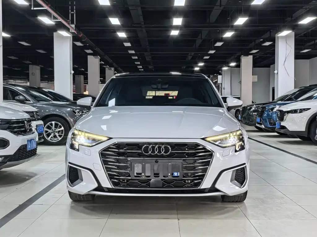 Audi A3 2022 Sportback 35 TFSI stylish and sporty купить на сайте DeffCars