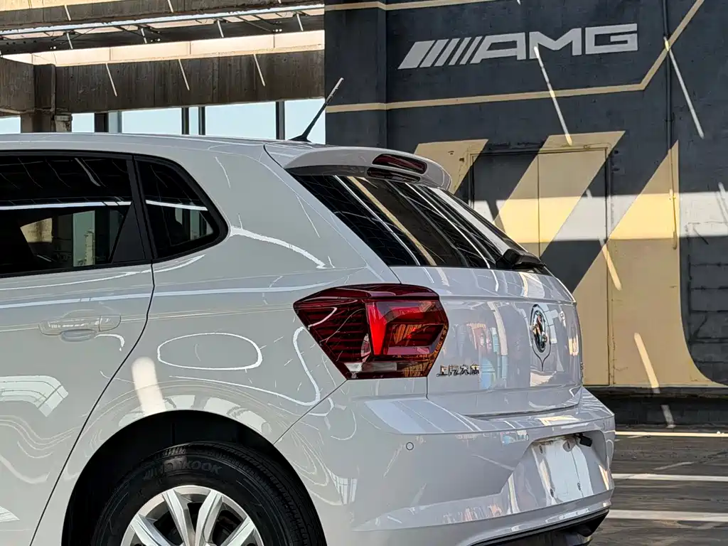 Polo 2021 Plus 1.5L Automatic Panoramic Enjoyment Edition купить на сайте DeffCars