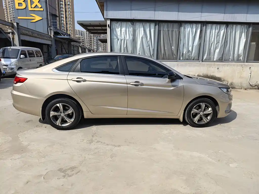 Emgrand GL 2018 1.8L manual elite smart connected model купить на сайте DeffCars