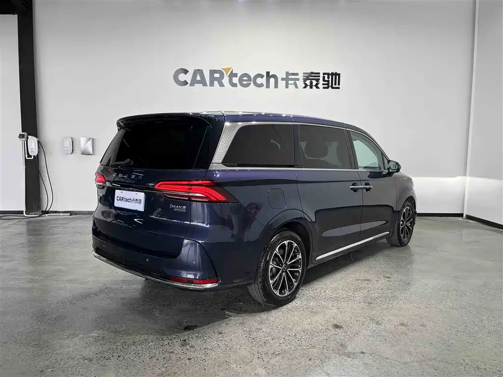 Roewe iMAX8 2022 400TGI flagship version купить на сайте DeffCars