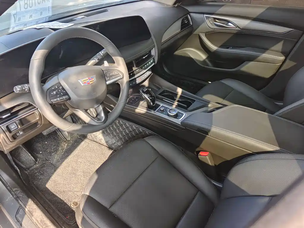 Cadillac CT5 2025 28T Track Performance Edition купить на сайте DeffCars