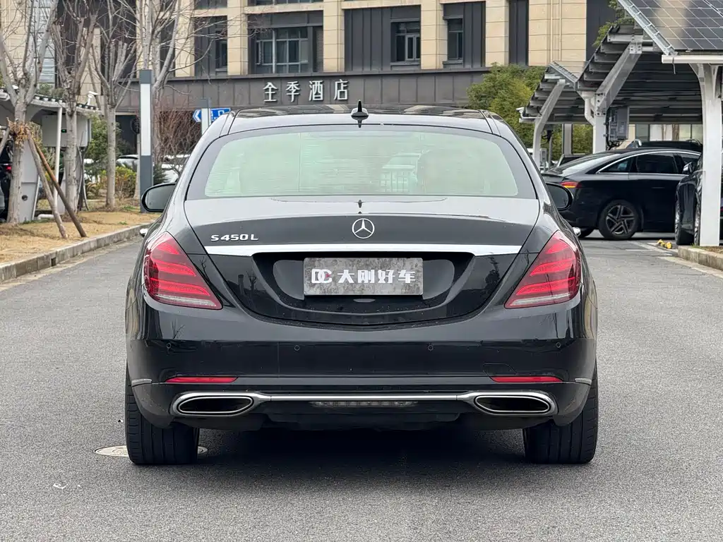 Mercedes-Benz S-Class 2019 S 350 L Premium Model купить на сайте DeffCars