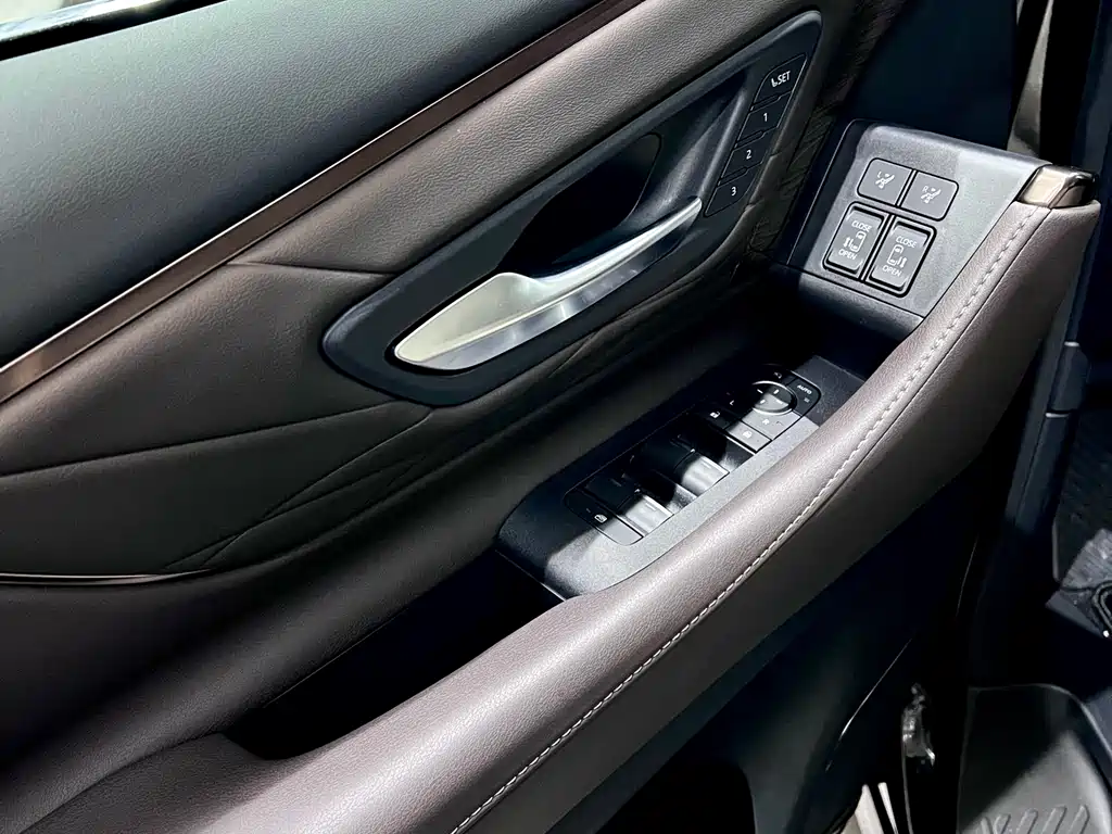 Alfa 2024 Shuangqing 2.5L Premium Edition купить на сайте DeffCars