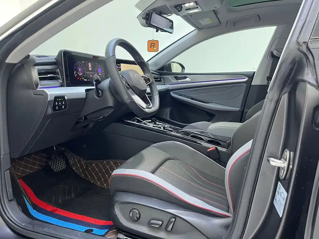 LAMANDO 2023款 LAMANDOL 280TSI DSG酷辣版 купить на сайте DeffCars