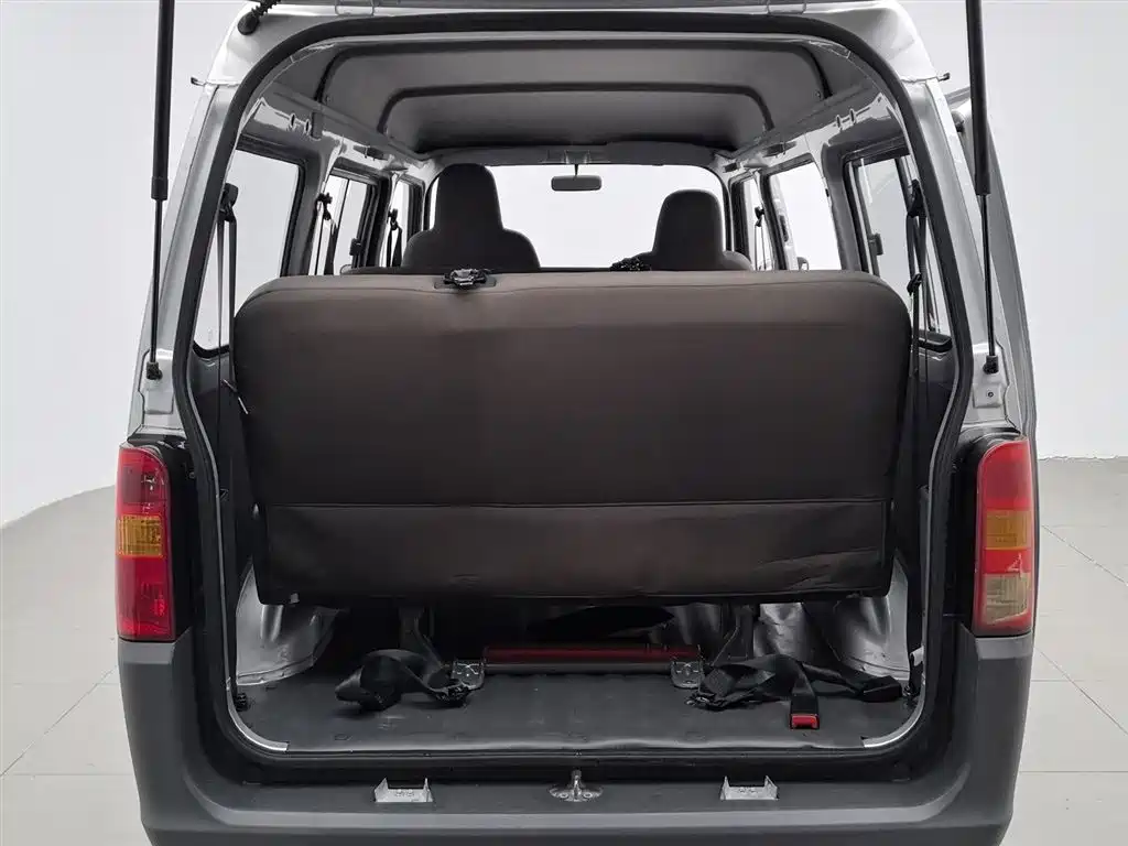 Wuling Zhiguang 2020 1.2L Practical National VI LSI купить на сайте DeffCars