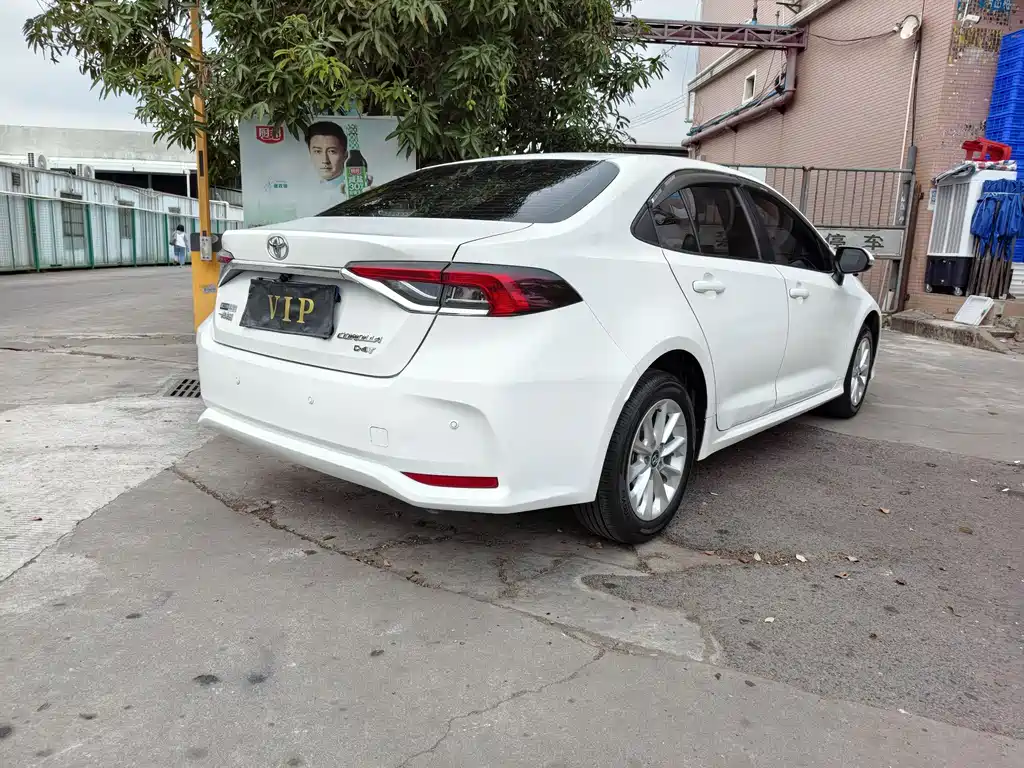 Corolla 2021 1.2T S-CVT Elite PLUS Edition купить на сайте DeffCars