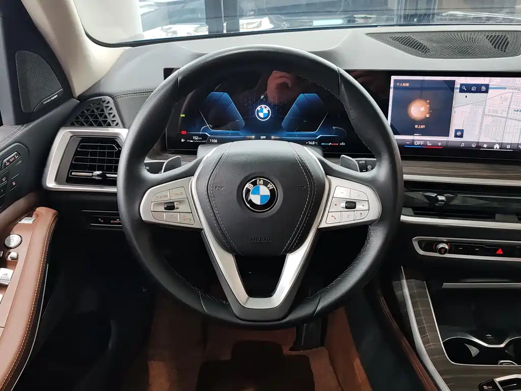 BMW X7 2024 xDrive40i Leading Luxury Package купить на сайте DeffCars