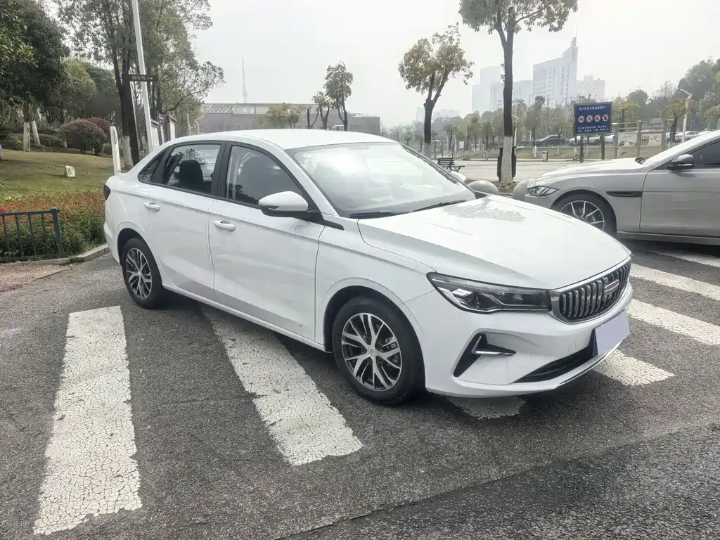 Emgrand 2025 4th Generation 1.5L CVT Dragon Edition купить на сайте DeffCars