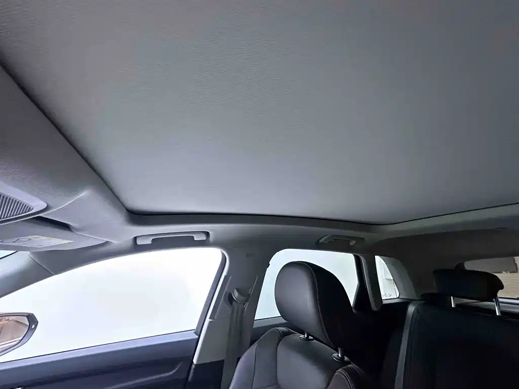 Audi Q3 2023 35 TFSI Fashionable and Dynamic (1.4T) купить на сайте DeffCars