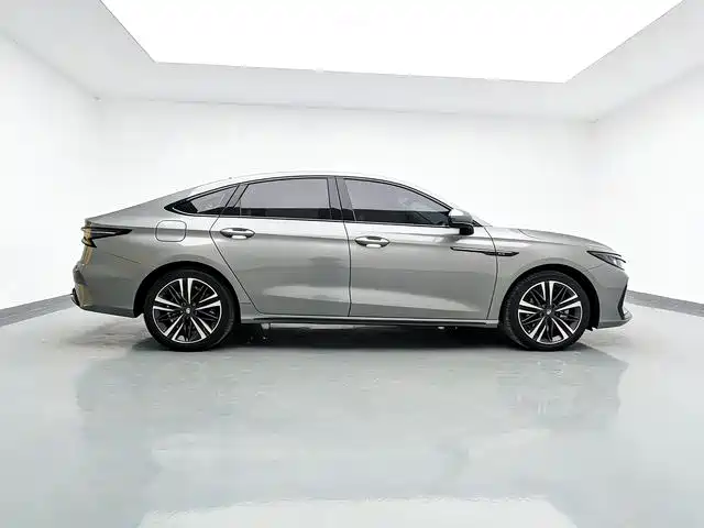 Arrizo 8 2023 high-energy version 2.0T DCT Royal купить на сайте DeffCars