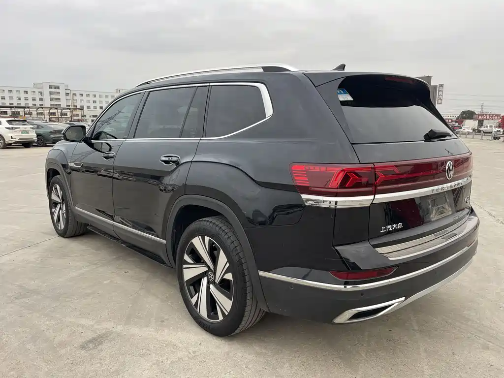 Touron 2023 380TSI four-wheel drive luxury version купить на сайте DeffCars