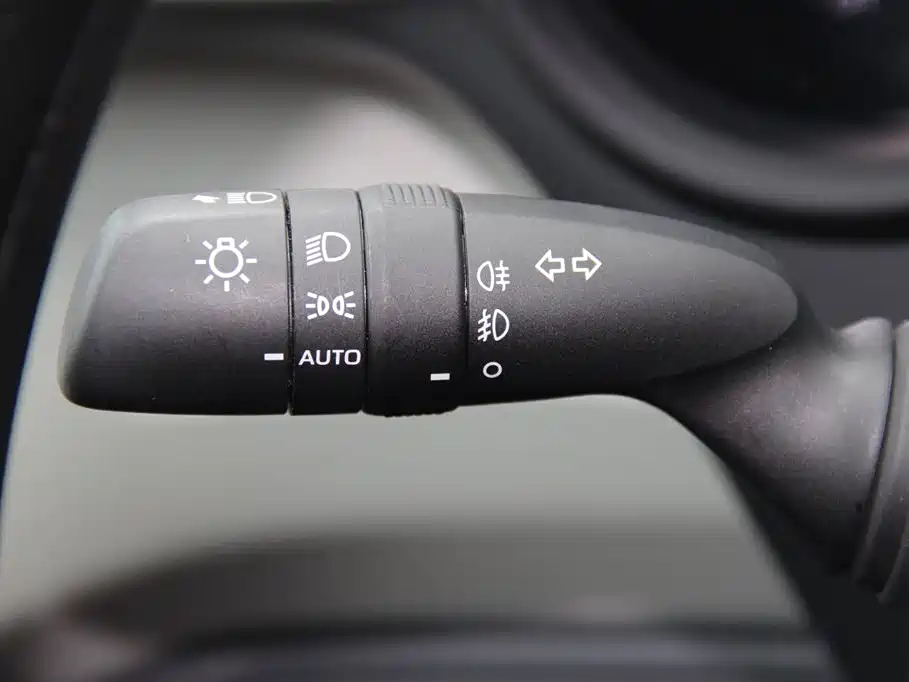 SIENNA 2024 2.5L Hybrid Comfort Edition купить на сайте DeffCars