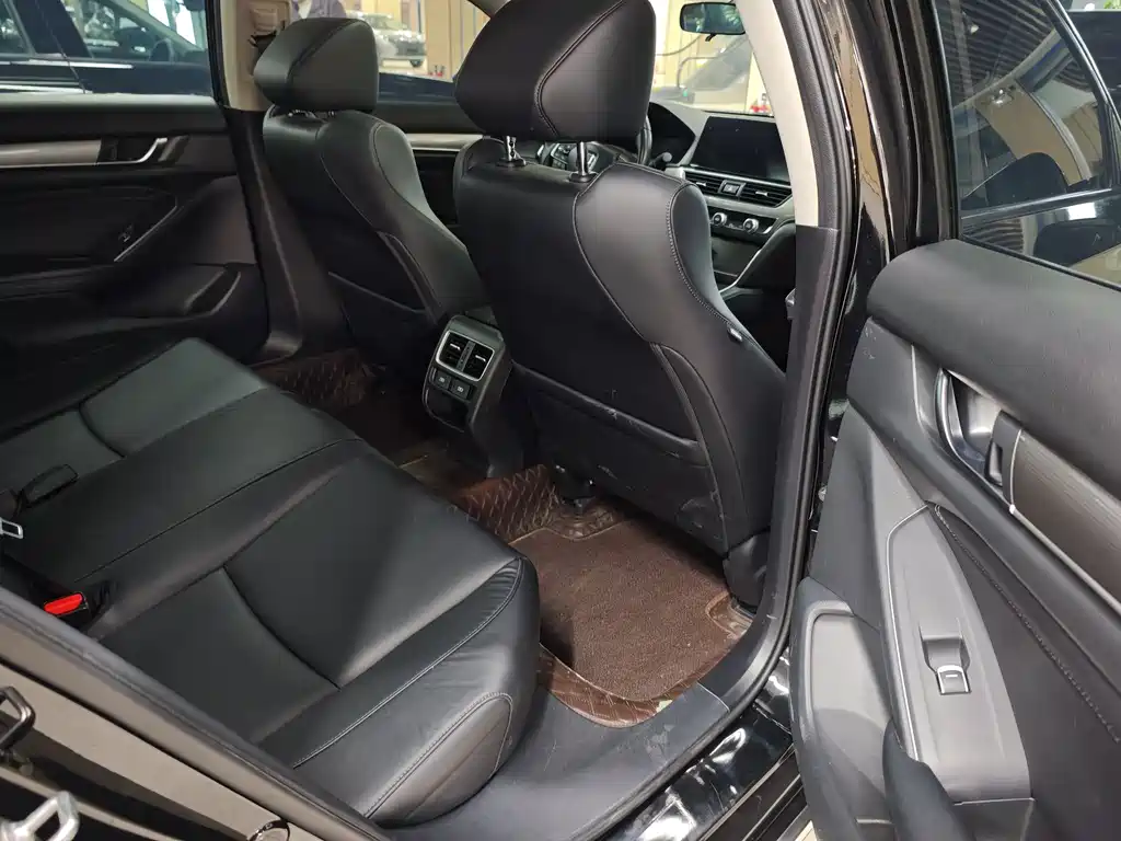 Accord 2022 260TURBO Deluxe Edition купить на сайте DeffCars