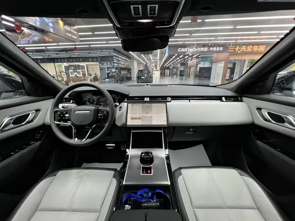 Range Rover Velar 2024 Dynamic SE купить на сайте DeffCars