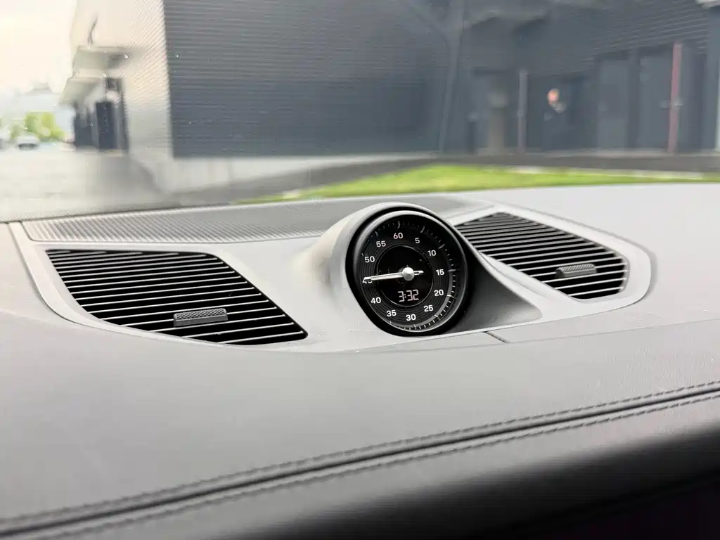 Cayenne 2025 Cayenne 3.0T купить на сайте DeffCars