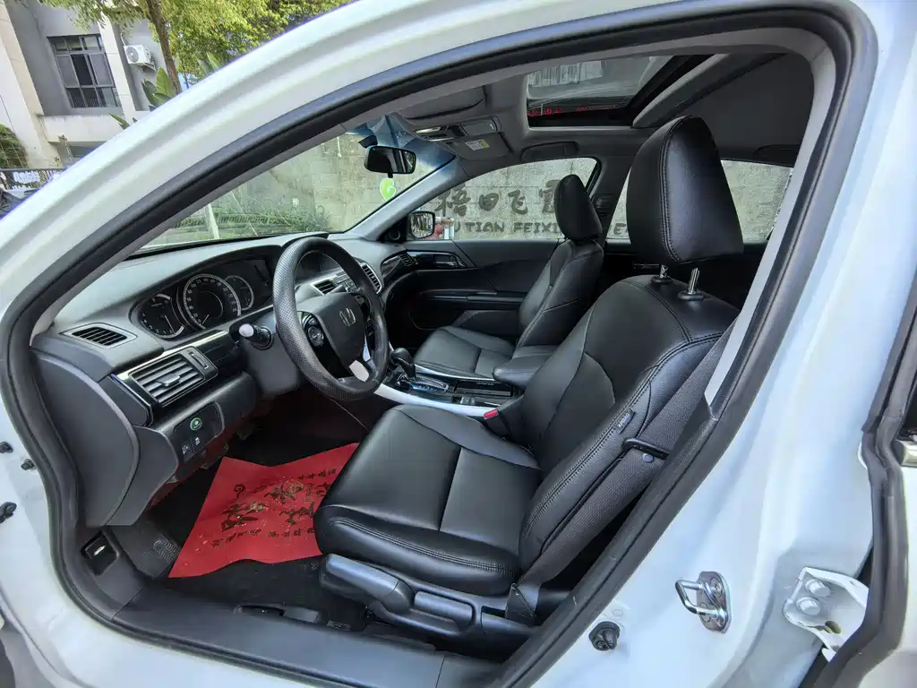 Accord 2016 2.0L Comfort Edition купить на сайте DeffCars