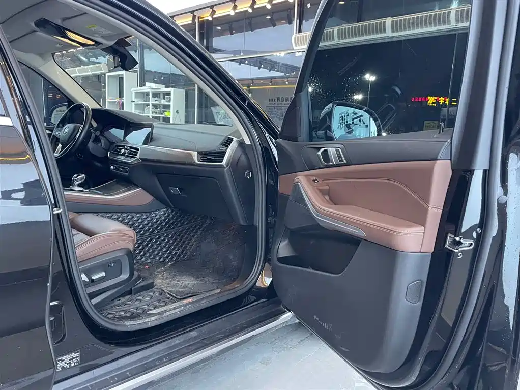 BMW X5 imported 2021 xDrive30i M sports package купить на сайте DeffCars