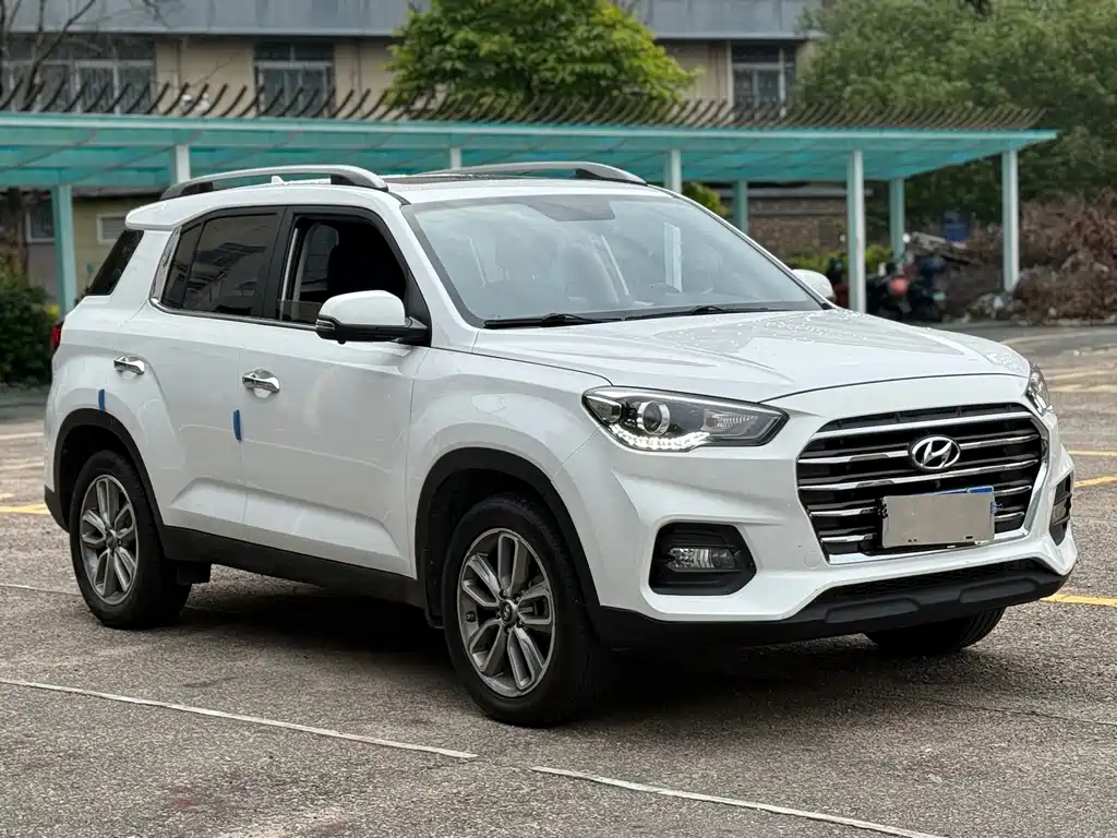 Beijing Hyundai ix35 2020 2.0L automatic two-wheel drive Zhiyong·Enjoy Edition купить на сайте DeffCars