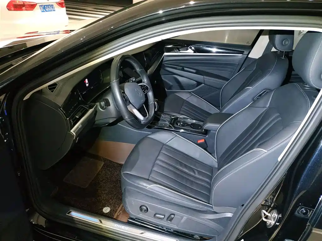 Passat New Energy 2022 Facelift 430PHEV Hybrid Elite Edition купить на сайте DeffCars