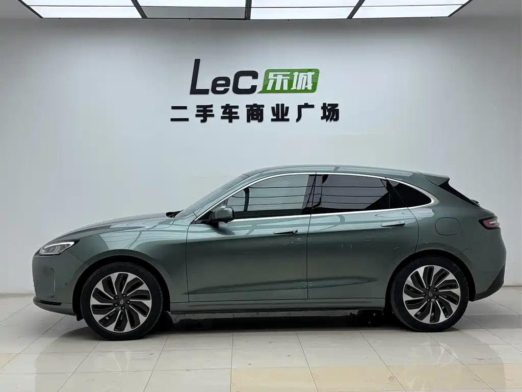 Wenjie M5 2022 extended range four-wheel drive flagship version купить на сайте DeffCars