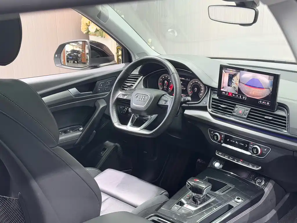 Audi Q5L 2021 45 TFSI luxury and dynamic model купить на сайте DeffCars