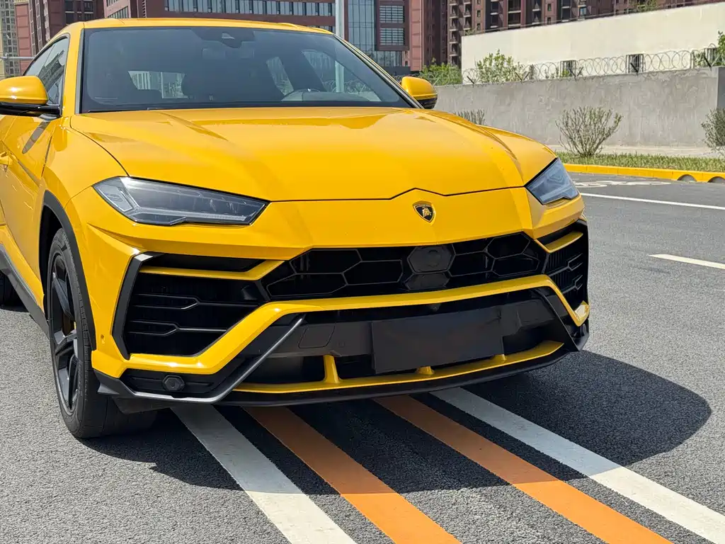 Urus 2021 4.0T V8 купить на сайте DeffCars
