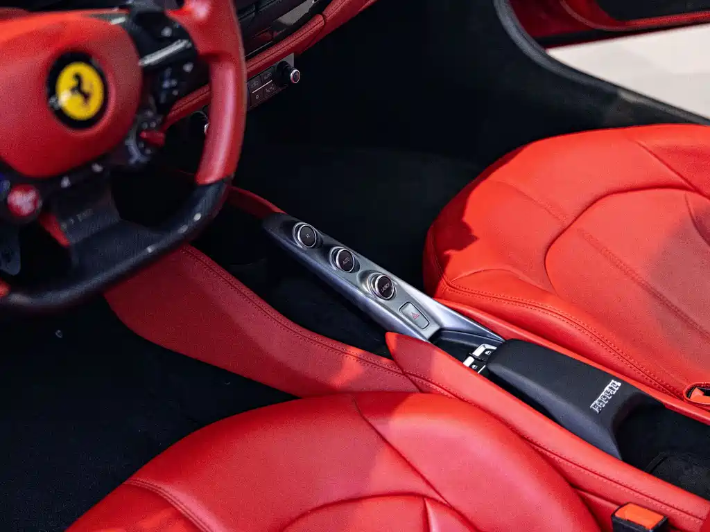 Ferrari F8 2019 Tributo 3.9T V8 купить на сайте DeffCars