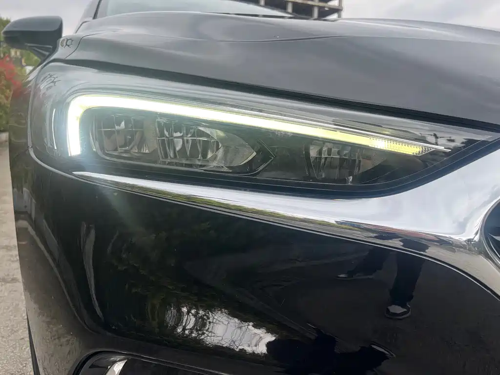 LaCrosse 2022 652T luxury model купить на сайте DeffCars