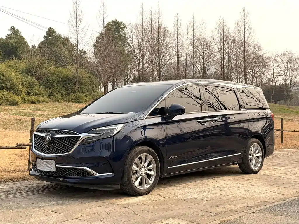 Buick GL8 2020 Avenir Four-seater Premium Edition купить на сайте DeffCars