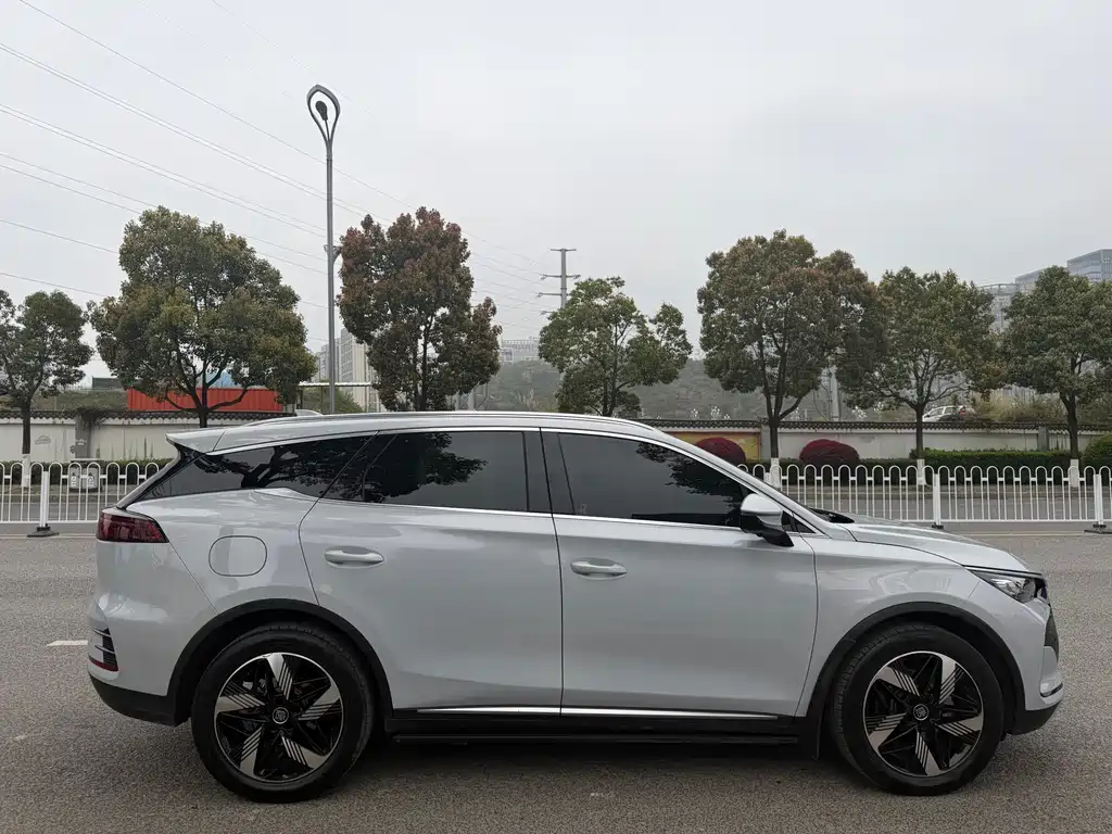 Tangxin Energy 2024 DM-i Honor Edition 112KM Honor Type купить на сайте DeffCars