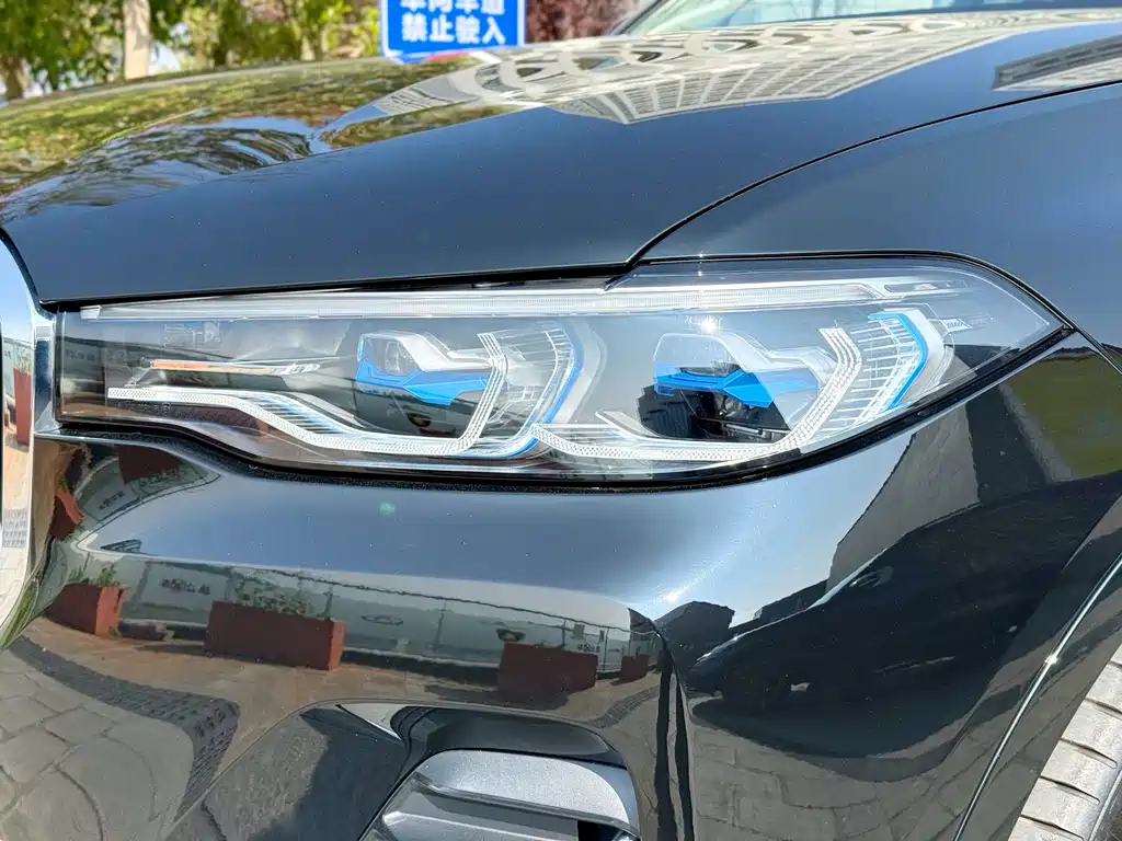 BMW X7 2019 xDrive40i Leading Luxury Package купить на сайте DeffCars