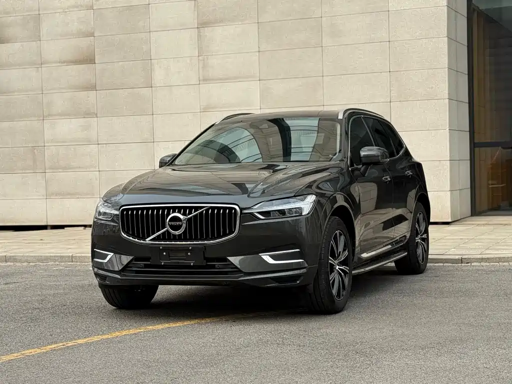 Volvo XC60 2020 T5 four-wheel drive Zhiyuan Deluxe Edition купить на сайте DeffCars