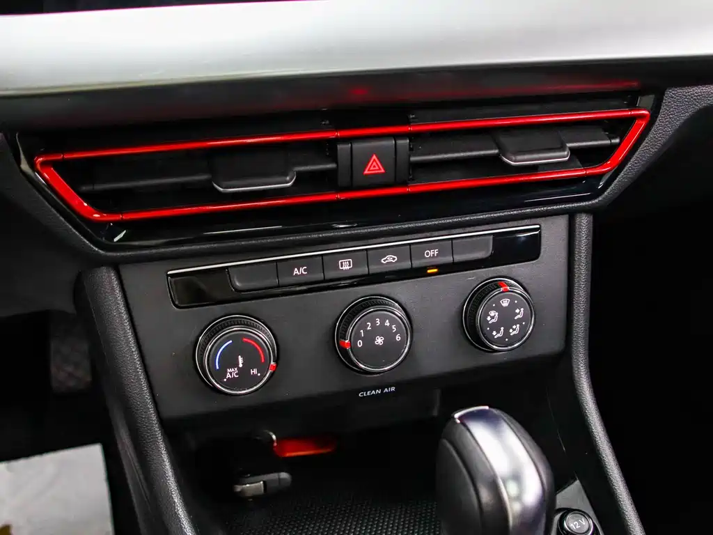 Lavida 2023 280TSI DSG Starry Sky Full Edition купить на сайте DeffCars