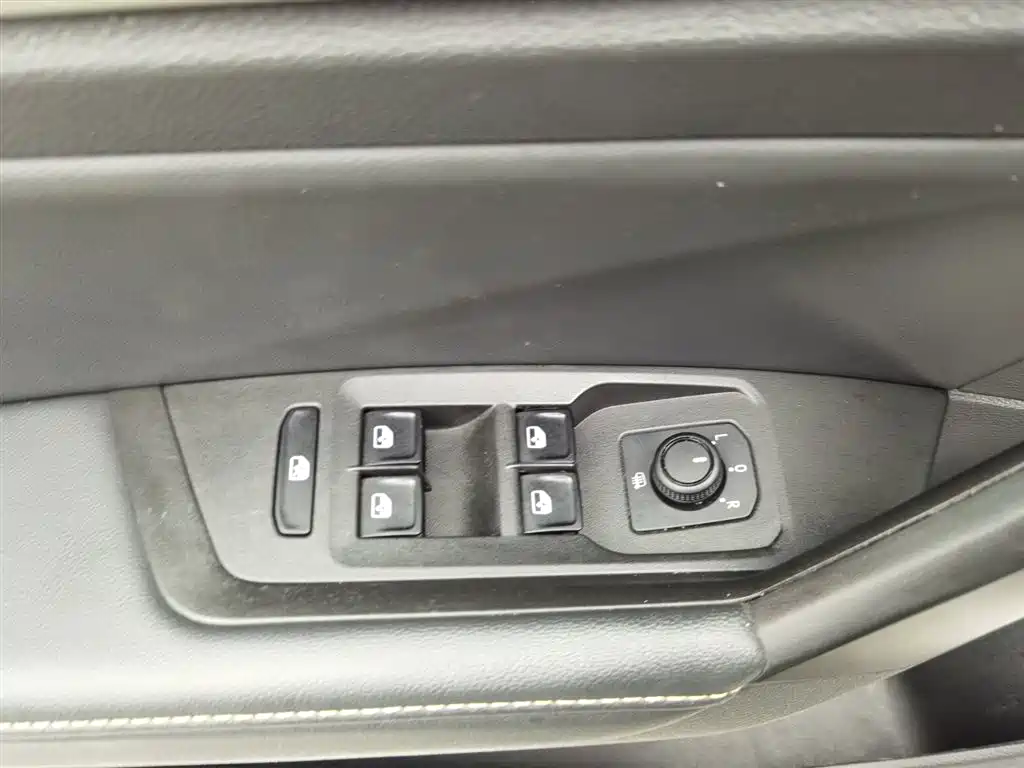Lavida 2022 280TSI DSG Comfort Edition купить на сайте DeffCars