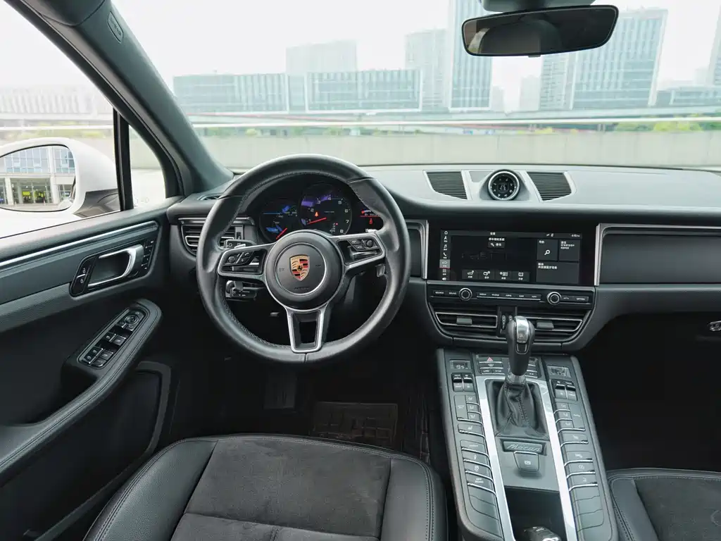 Macan 2020 Macan 2.0T купить на сайте DeffCars