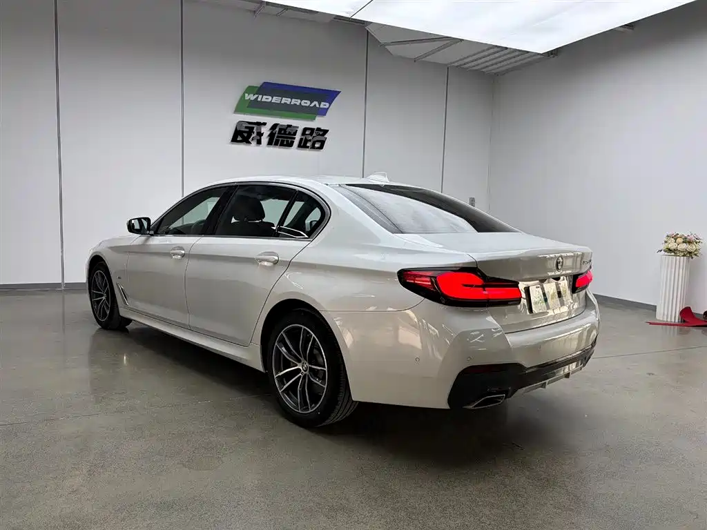 BMW 5 Series 2022 facelift 525Li M Sports Package купить на сайте DeffCars