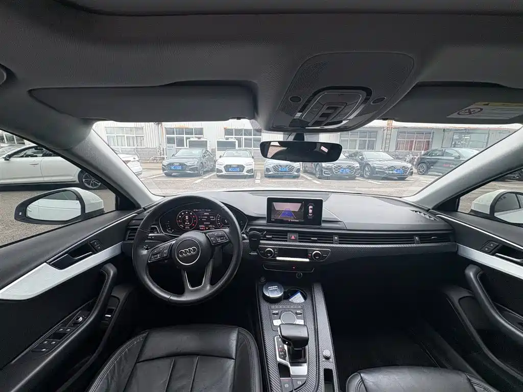 Audi A4L 2019 40 TFSI Fashion Type National V купить на сайте DeffCars