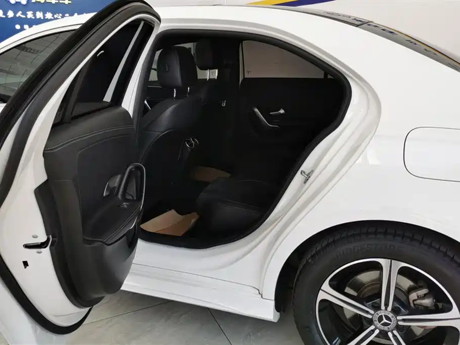 Mercedes-Benz A-Class 2022 Model 2 A 200 L Sports Sedan Fashionable купить на сайте DeffCars