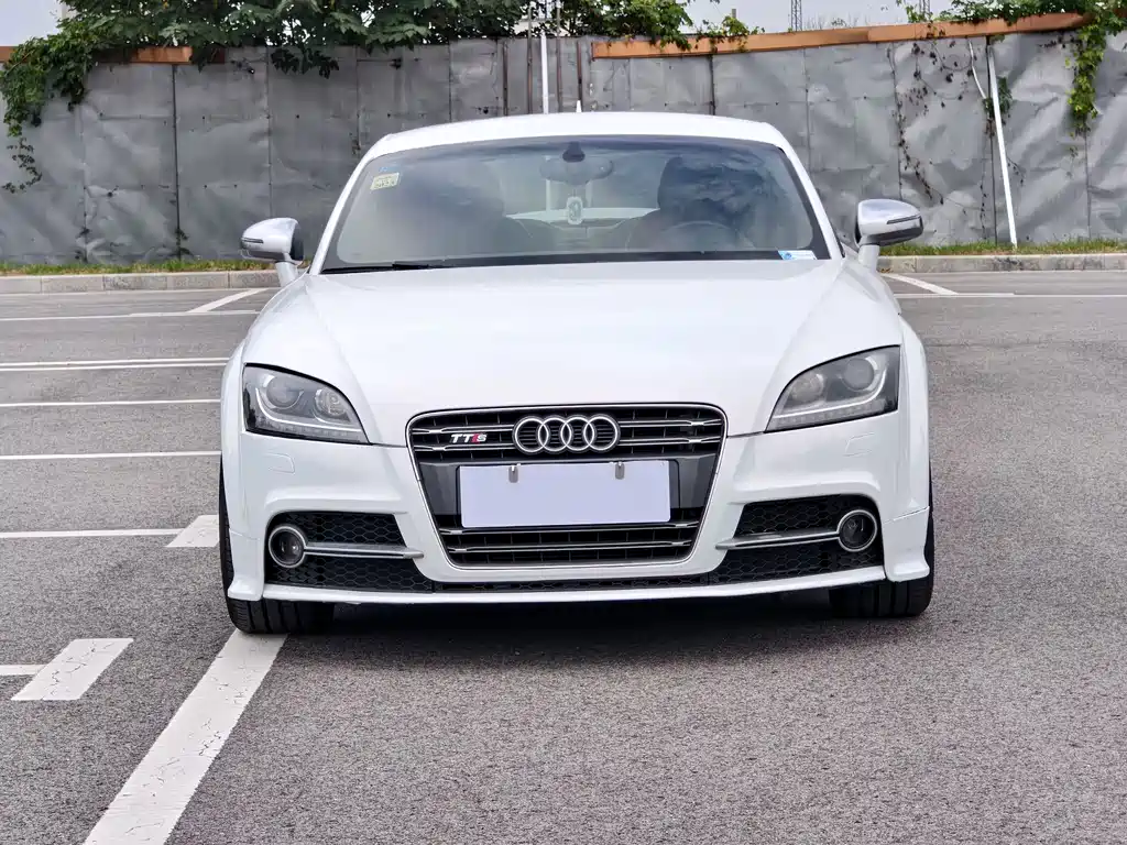 Audi TTS 2011 TTS Coupe 2.0TFSI quattro купить на сайте DeffCars