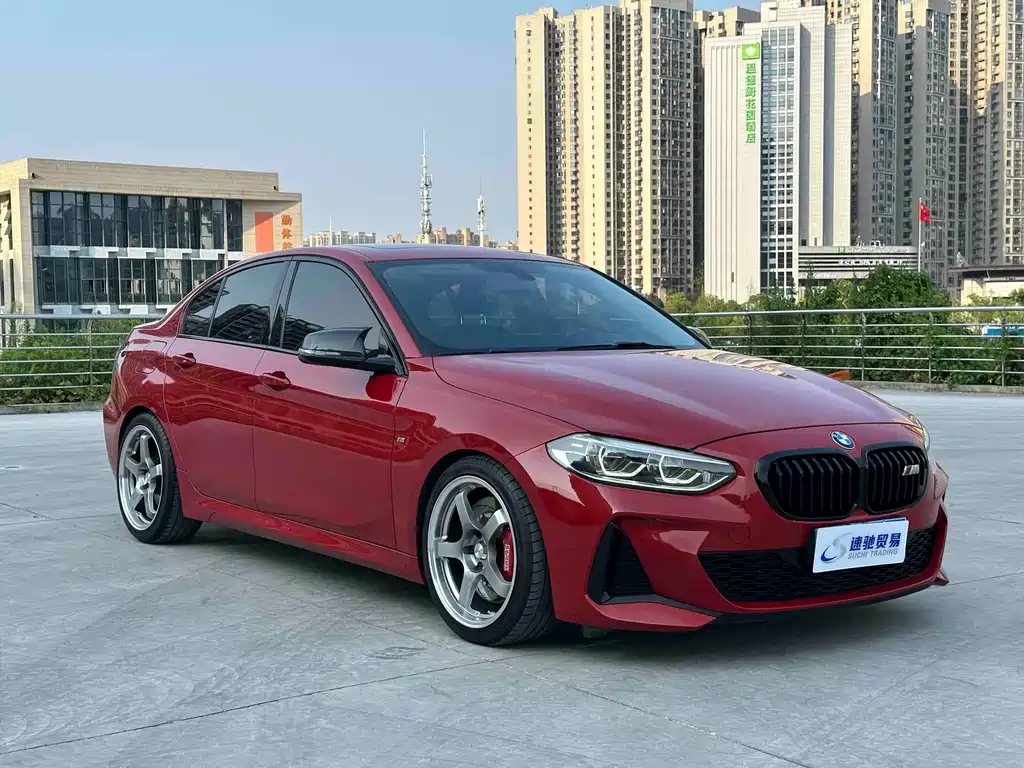 BMW 1 Series 2021 120i M Sports Night Edition купить на сайте DeffCars