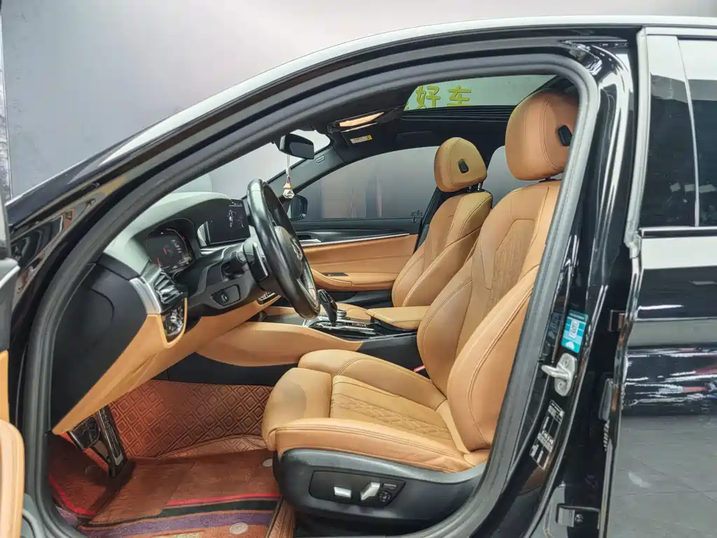 BMW 5 Series Imported 2021 530i M Sports Package купить на сайте DeffCars