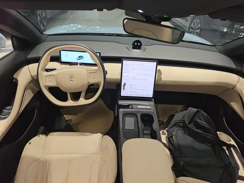NIO ET5T 2024 model 75kWh Touring купить на сайте DeffCars