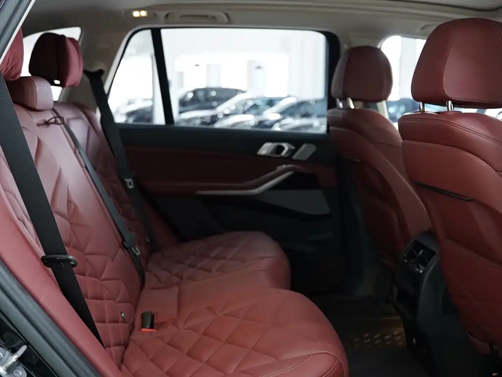 BMW X5 2022 facelift xDrive 30Li exclusive M sports package купить на сайте DeffCars