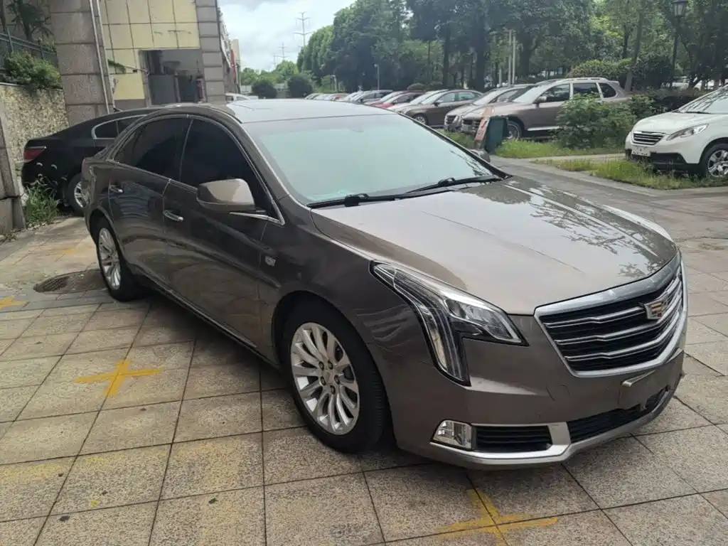 Cadillac XTS 2018款 28T 精英型 купить на сайте DeffCars