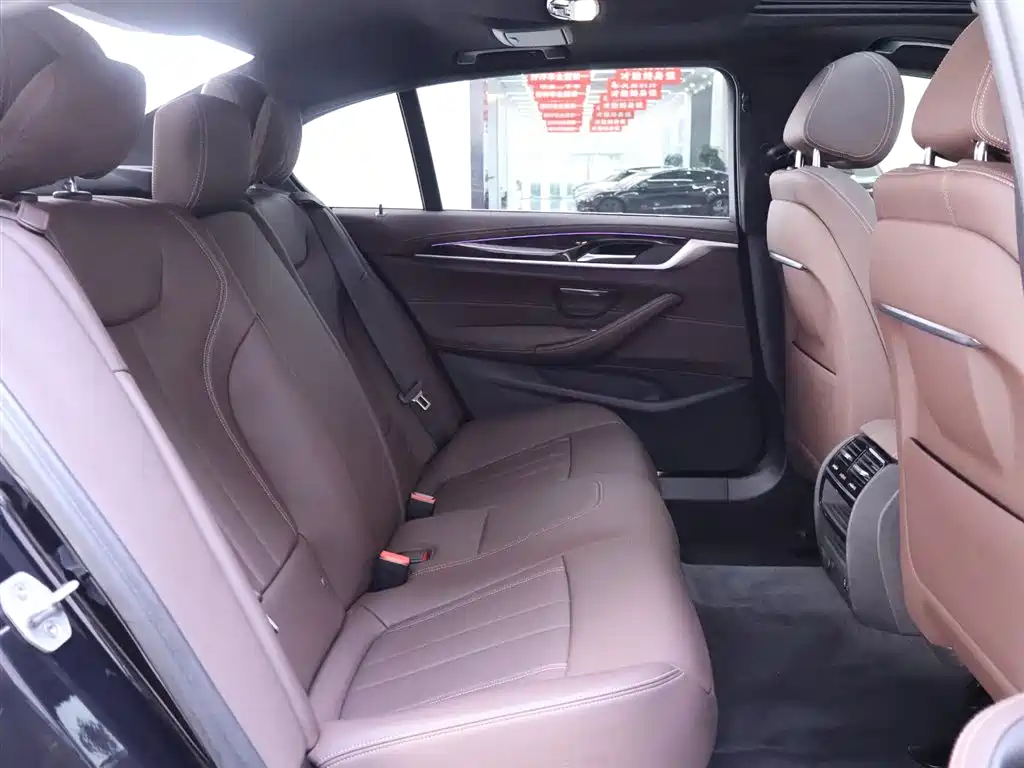 BMW 5 Series 2020 525Li M Sports Package купить на сайте DeffCars