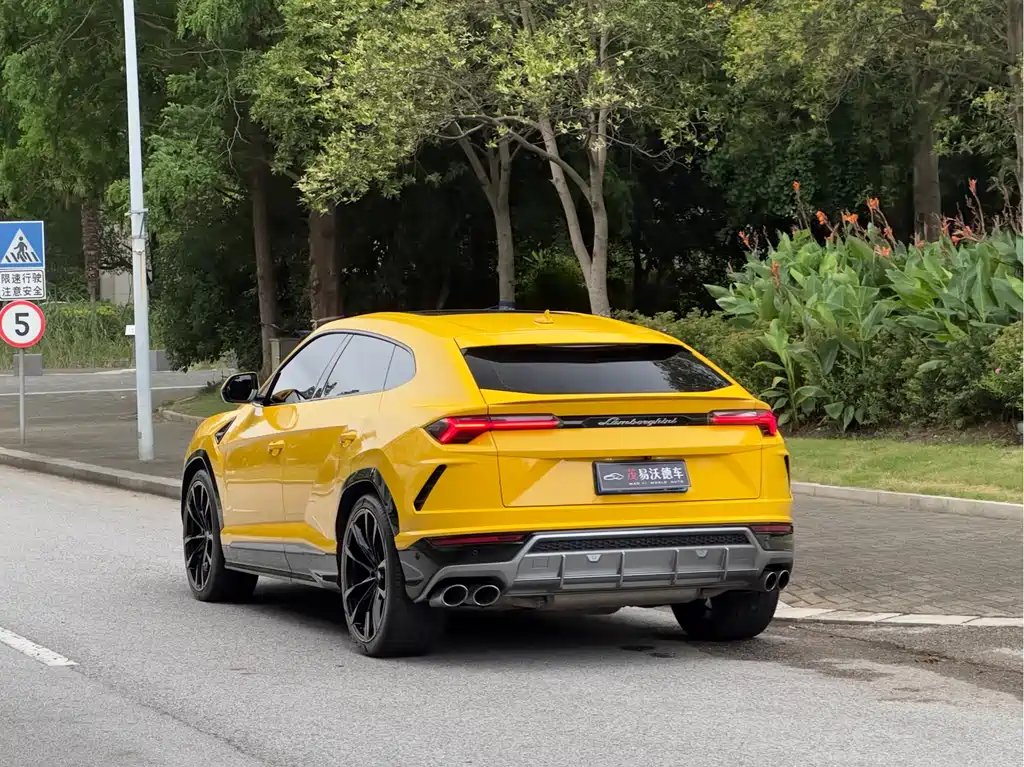 Urus 2018 4.0T V8 купить на сайте DeffCars