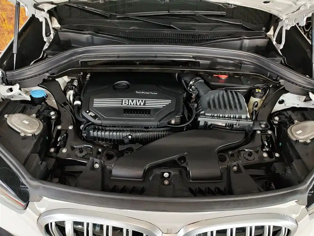 BMW X1 2020 sDrive25Li Leading Model купить на сайте DeffCars