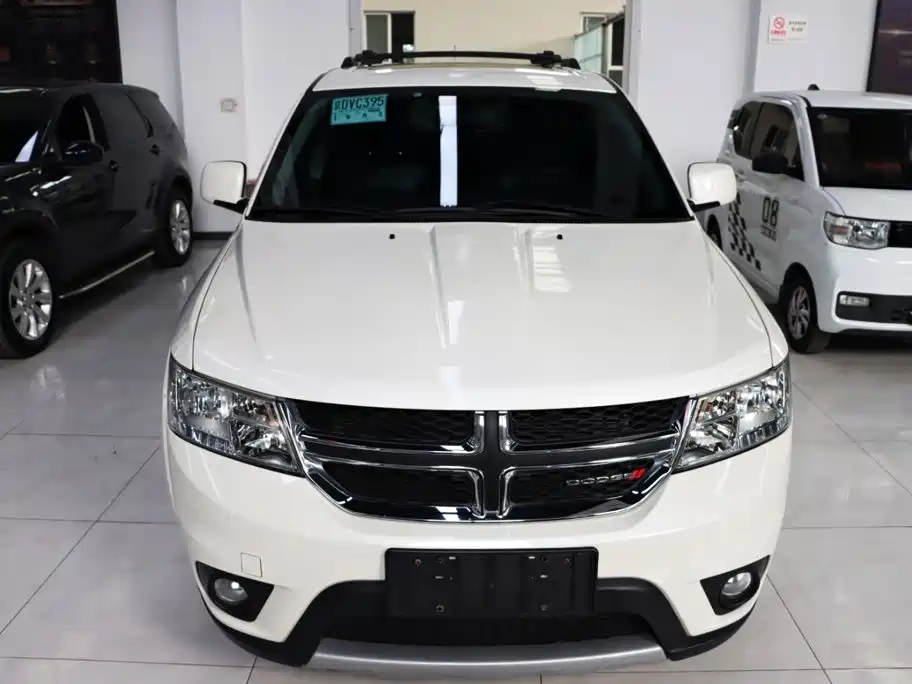Coolway 2014 2.4L two-wheel drive travel version купить на сайте DeffCars