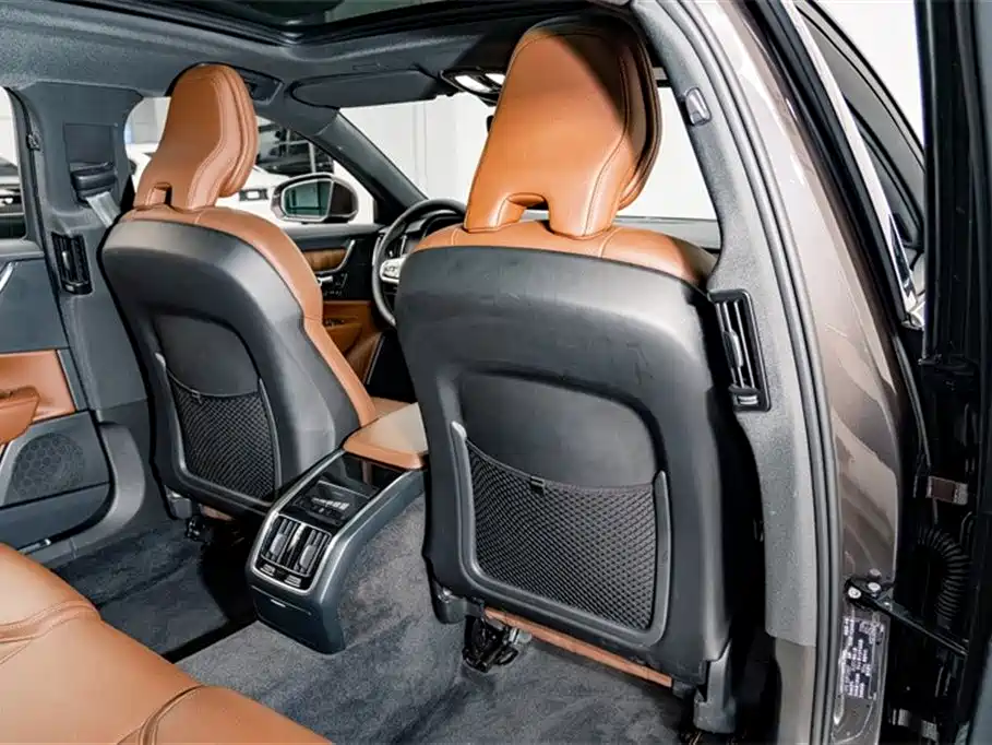 Volvo S90 2023 B5 Zhiyuan Luxury Edition купить на сайте DeffCars