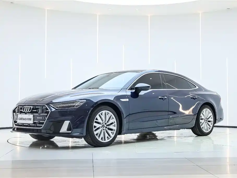 Audi A7L 2024 45TFSI S-line Dream Building Liquid Crystal Package купить на сайте DeffCars